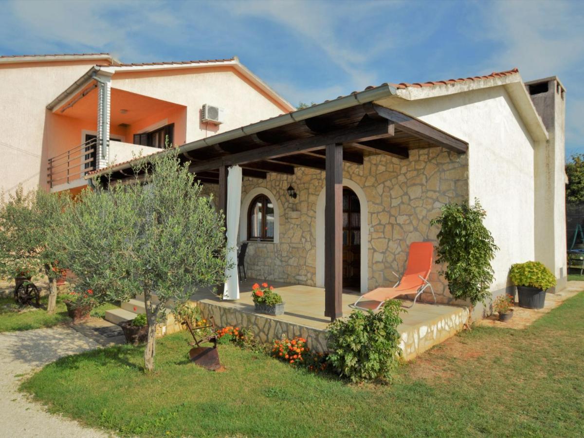 Holiday Home Cekic - Roj506 By Interhome Sosici エクステリア 写真